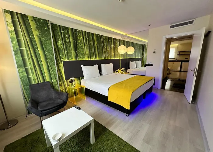 Tempo Suites Airport